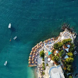 **** Hotel Manta Albanië