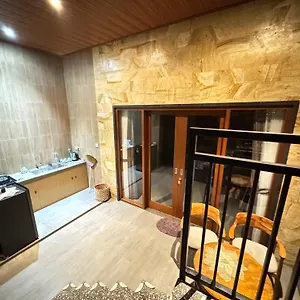 Ayu Habitación en casa particular